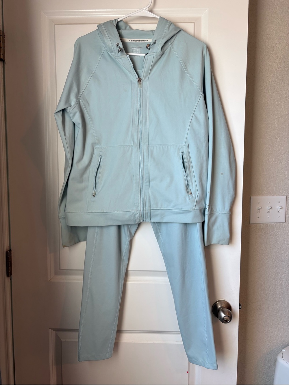 Calvin Klein Performance Set Pale Blue Hoodie XL & Leggings L